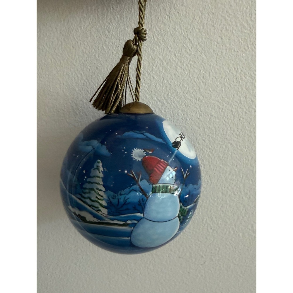 Ne'Qwa Art Hand Painted Glass Ornament A Moonlit Flight James Newman Gray Boxed
